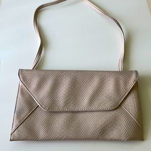 Women’s snake skin purse